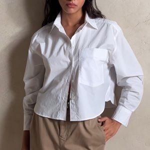 Banana republic boxy cropped button down collared solid shirt (small reg) NWT